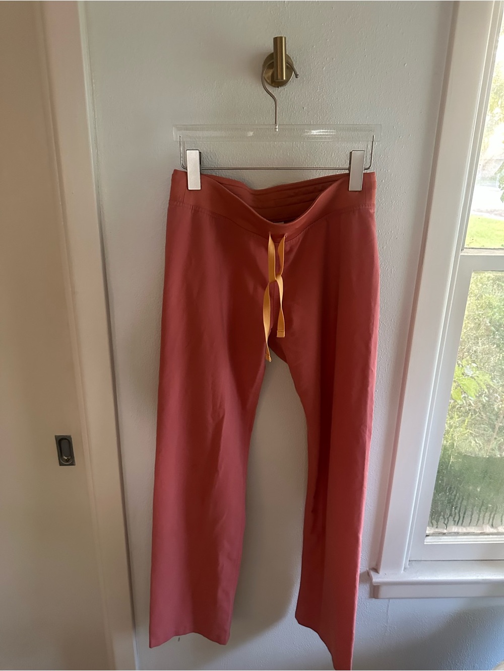 FIGS Women’s Scrub Pants Coral Rose Pink  Livingston Pant